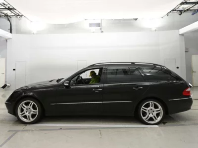 Mercedes-Benz E CLASS WAGON