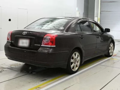 Toyota AVENSIS SEDAN