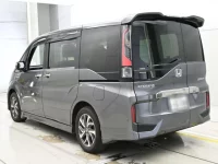 Honda STEP WAGON лот № 30600 оценка 3.5  с аукциона в Японии 5
