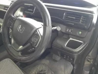 Honda STEP WAGON лот № 30600 оценка 3.5  с аукциона в Японии 8