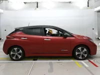 Nissan LEAF лот № 30565 оценка 4.5  с аукциона в Японии 2