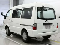 Mazda BONGO VAN лот № 40128 оценка 3.5  с аукциона в Японии 5