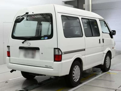 Mazda BONGO VAN  с аукциона в Японии