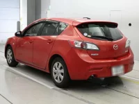 Mazda AXELA лот № 90591 оценка 3.5  с аукциона в Японии 5