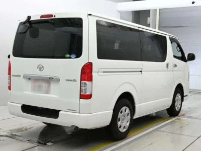 Toyota REGIUS ACE VAN