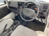 Nissan CLIPPER TRUCK лот № 3302 оценка R  с аукциона в Японии 2