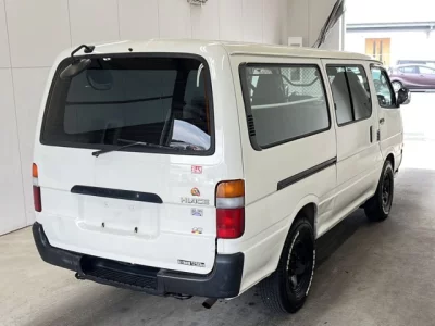 Toyota HIACE VAN  с аукциона в Японии