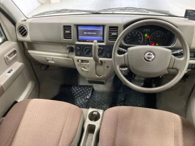 Nissan CLIPPER VAN