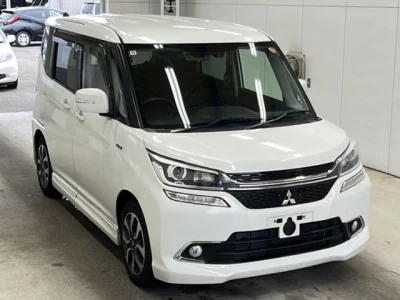 Mitsubishi DELICA D2