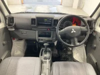 Mitsubishi MINICAB VAN лот № 3287 оценка 3.5  с аукциона в Японии 2