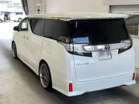 Toyota VELLFIRE лот № 3064 оценка 4  с аукциона в Японии 4
