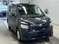 Toyota VOXY лот № 3029 оценка 3.5  с аукциона в Японии 3