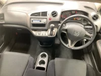 Honda STREAM лот № 1085 оценка R  с аукциона в Японии 2