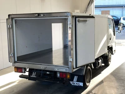 Mazda TITAN  с аукциона в Японии