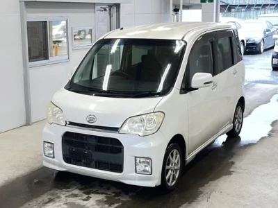 Daihatsu TANTO EXE