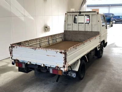 Mazda TITAN  с аукциона в Японии