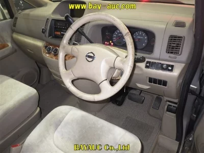 Nissan SERENA  с аукциона в Японии