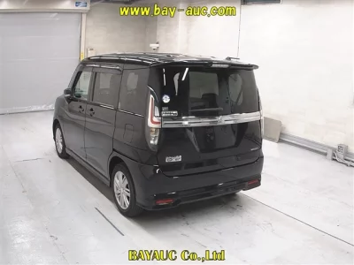 Mitsubishi DELICA D2
