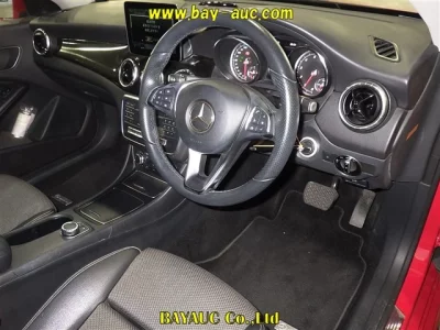 Mercedes-Benz CLA CLASS