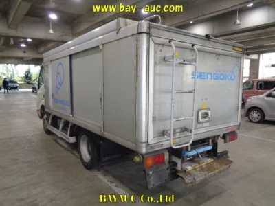 Hino DUTRO  с аукциона в Японии