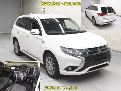 Mitsubishi OUTLANDER PHEV