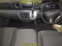 Nissan CARAVAN VAN лот № 30026 оценка 3.5  с аукциона в Японии 5