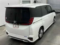Toyota NOAH лот № 85020 оценка R  с аукциона в Японии 4