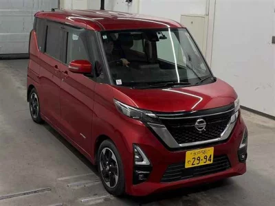 Nissan ROOX