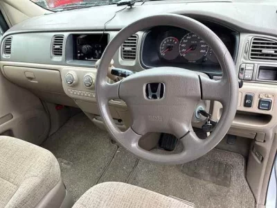 Honda STEP WAGON  с аукциона в Японии