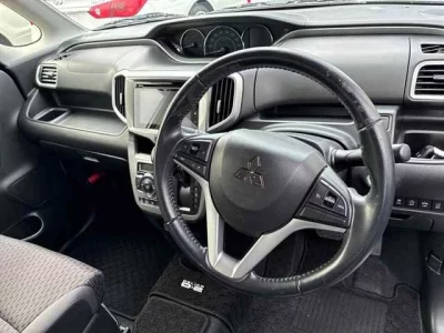 Mitsubishi DELICA D2