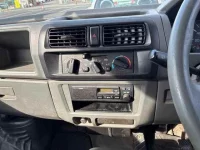 Mitsubishi MINICAB VAN лот № 90034 оценка 3.5  с аукциона в Японии 5