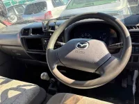 Mazda BONGO VAN лот № 11020 оценка 2  с аукциона в Японии 2