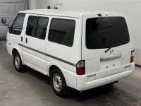 Mazda BONGO VAN лот № 11020 оценка 2  с аукциона в Японии 1