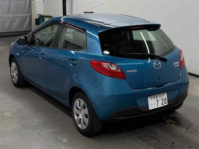 Mazda DEMIO