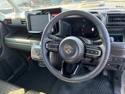 Suzuki SPACIA GEAR  с аукциона в Японии