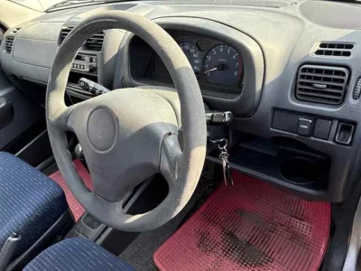 Suzuki SWIFT  с аукциона в Японии