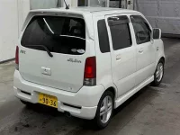 Suzuki WAGON R лот № 90001 оценка R  с аукциона в Японии 4