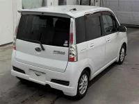 Subaru STELLA лот № 90027 оценка 3.5  с аукциона в Японии 4