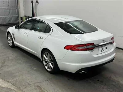Jaguar XF SERIES
