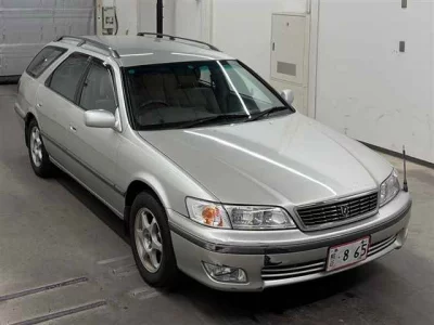 Toyota MARK2 QUALIS