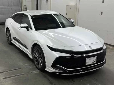 Toyota Crown Crossover