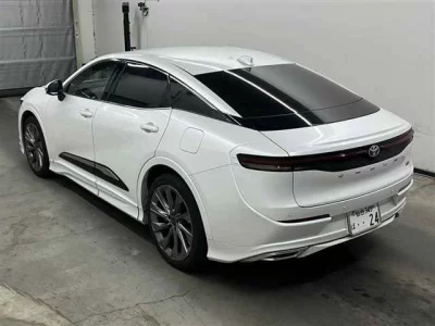 Toyota Crown Crossover