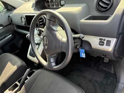 Toyota COROLLA RUMION  с аукциона в Японии