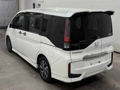 Honda STEP WAGON