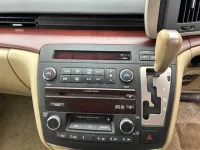 Nissan ELGRAND лот № 85069 оценка 3.5  с аукциона в Японии 5