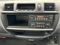 Mazda BONGO VAN лот № 10101 оценка 3  с аукциона в Японии 5