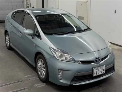 Toyota Prius PHV