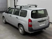 Toyota SUCCEED лот № 85095 оценка 3  с аукциона в Японии 1