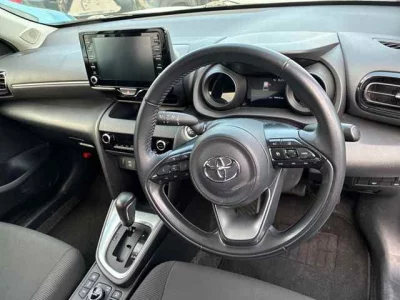 Toyota YARIS CROSS  с аукциона в Японии