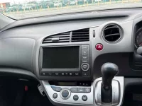 Honda STREAM лот № 11070 оценка 4  с аукциона в Японии 5